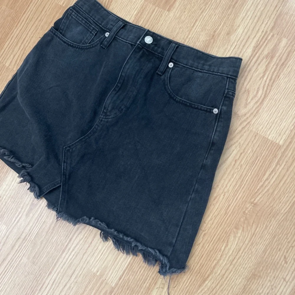 Madewell Rigid Black Denim A-Line Mini Lunar Skirt Size 28 - Picture 4 of 7